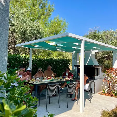 Thassos Olivia בית נופש