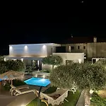 בית נופש Thassos Olivia פוטוס