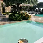 Thassos Olivia